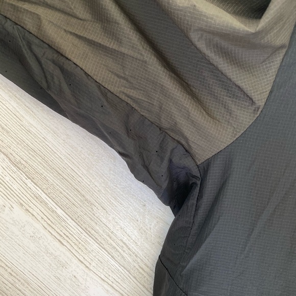 🍋*Exclusive Lululemon lab Axiom packable Jacket🍋 - Picture 4 of 8